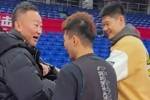 🤣太逗！孙铭徽&大秋掀开刘导内衣 后者调侃：你现在还好这口？