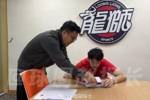 四字外援联手郭艾伦 ！广州龙狮与丁彦雨航完成签约 将穿23号球衣