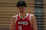 解说：杨瀚森打G联赛这支球队比打CBA还轻松 今天2分随便打
