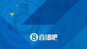 一直带伤打！造进攻犯规后，东契奇起身显得有点痛苦